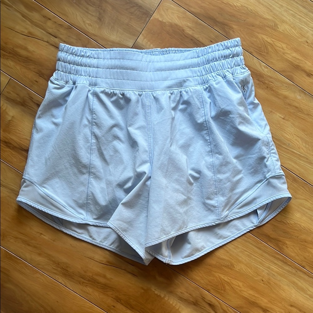 Hotty Hot HR 4” Shorts Like New